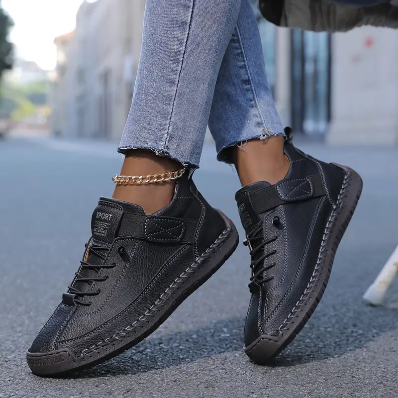 Eleanor | Orthopaedic Trainers